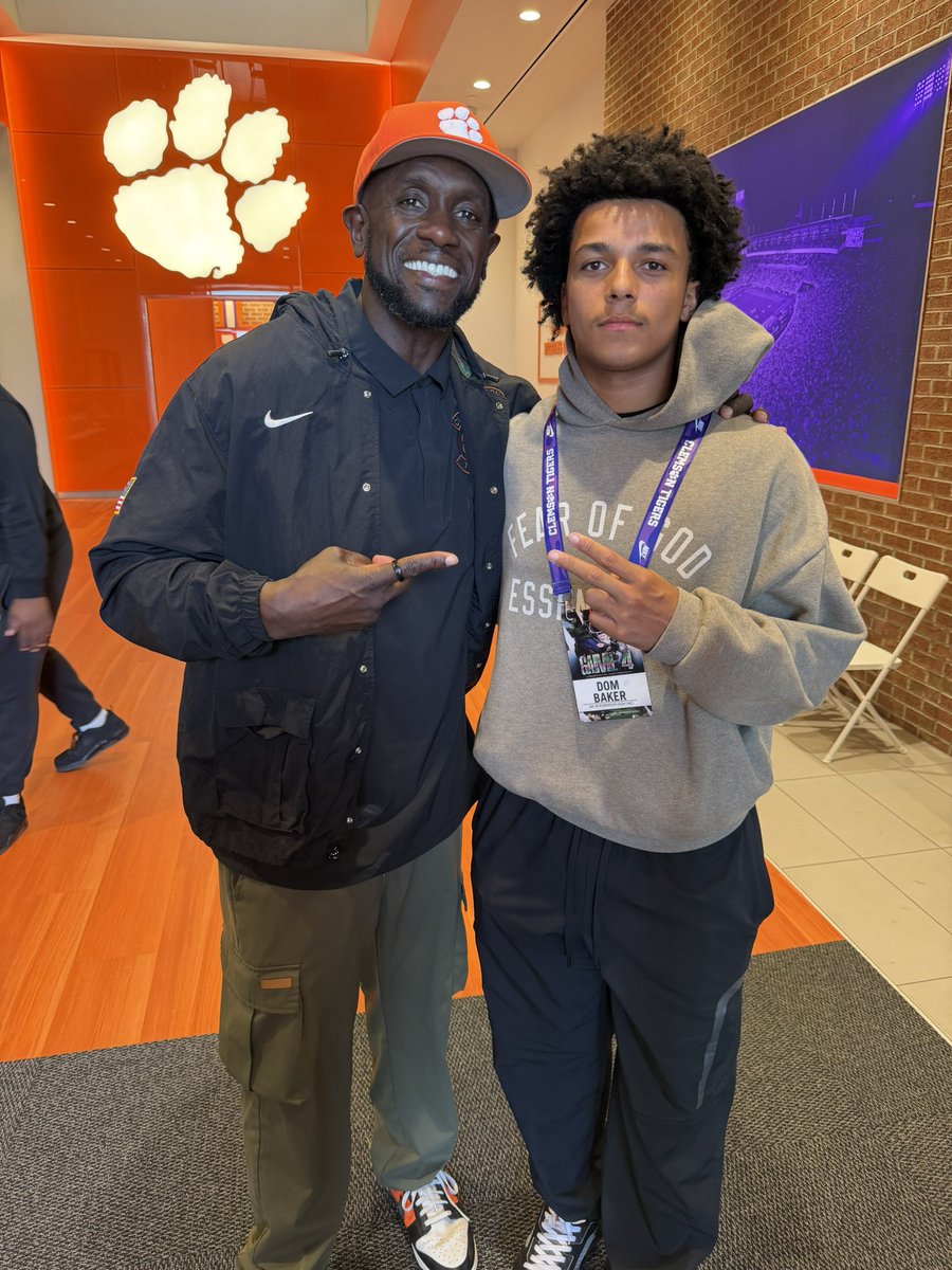 DomBaker2029's tweet photo. I had a great time at @ClemsonFB yesterday,It was a great experience and I cant wait to be back!

@FBCoachSeidel @JMR_FBRecruits 
@Clements_TJC @ClemsonFBRoss @CoachEason1 @Coach_Grisham @1BLancaster @KalebBaker90 @CoachLockDL @JG2F0 @cmacc16 @TreyVibes247 @ChadSimmons_ @AnnaH247 https://t.co/u3UszA4DPX