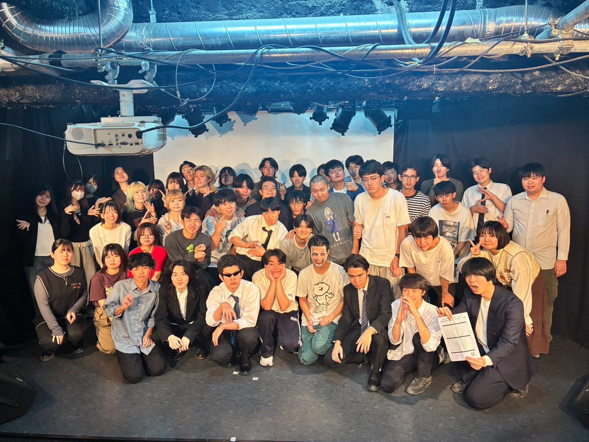 mokuyoukaiZ's tweet photo. 【終演】  

木曜会Z 10月デビューライブ

「長州の名月〜丸くないですよ〜」

終演いたしました！ 

以下の6組が12月13日に行われる「Z-1グランプリ」に出演いたします🔥

〈1部〉
🥇ドン！蛇島
🥈オブジェクト指向
〈2部〉
🥇カンタカンタービレ
🥈リチウム
〈3部〉
🥇無敵艦隊
🥈ウォンバット週間 https://t.co/5dLcPliQKq