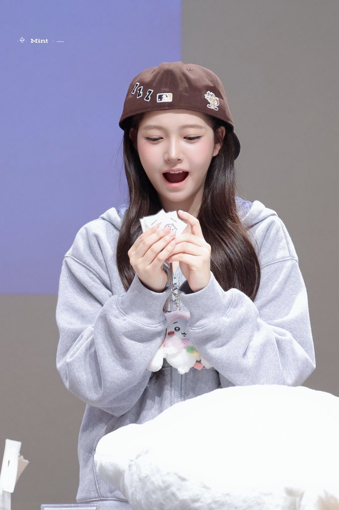 ikitenus's tweet photo. 튜랑하자 https://t.co/kw3I9ydt2g