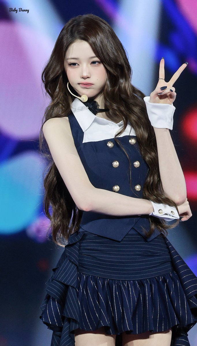 babybunny831's tweet photo. 261018 NOL FESTIVAL 

#IVE #아이브
#장원영 #WONYOUNG #ウォニョン https://t.co/YFbneln0lM