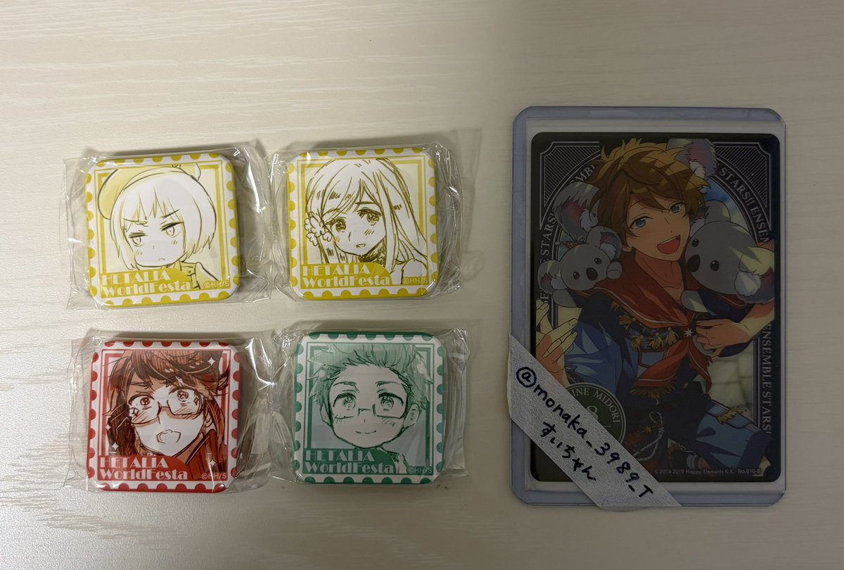 monaka_3989's tweet photo. 【交換/譲渡】ヘタリア 20周年 原画展 特典 缶バッジ クリアカード ステッカー

譲 : 画像1枚目.2枚目

求 : 画像3枚目

詳細は画像4枚目参照ください。
求のものがある程度決まるまでお返事にお時間いただきます🙇‍♀️

郵送＞＞横浜.町田手渡し

検索からもお気軽にお声掛けください。 https://t.co/HlY9WiJIEh