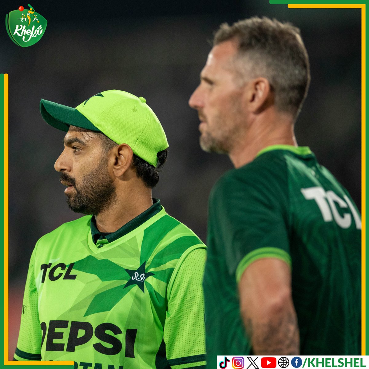 khelshel's tweet photo. Bowling coach Shaun Tait was seen talking to Haris Rauf during the match, what was his message to him?
#PAKvSL | #Cricket | #Pakistan | #ShaunTait | #HarisRauf https://t.co/2W9G3SrlSj
