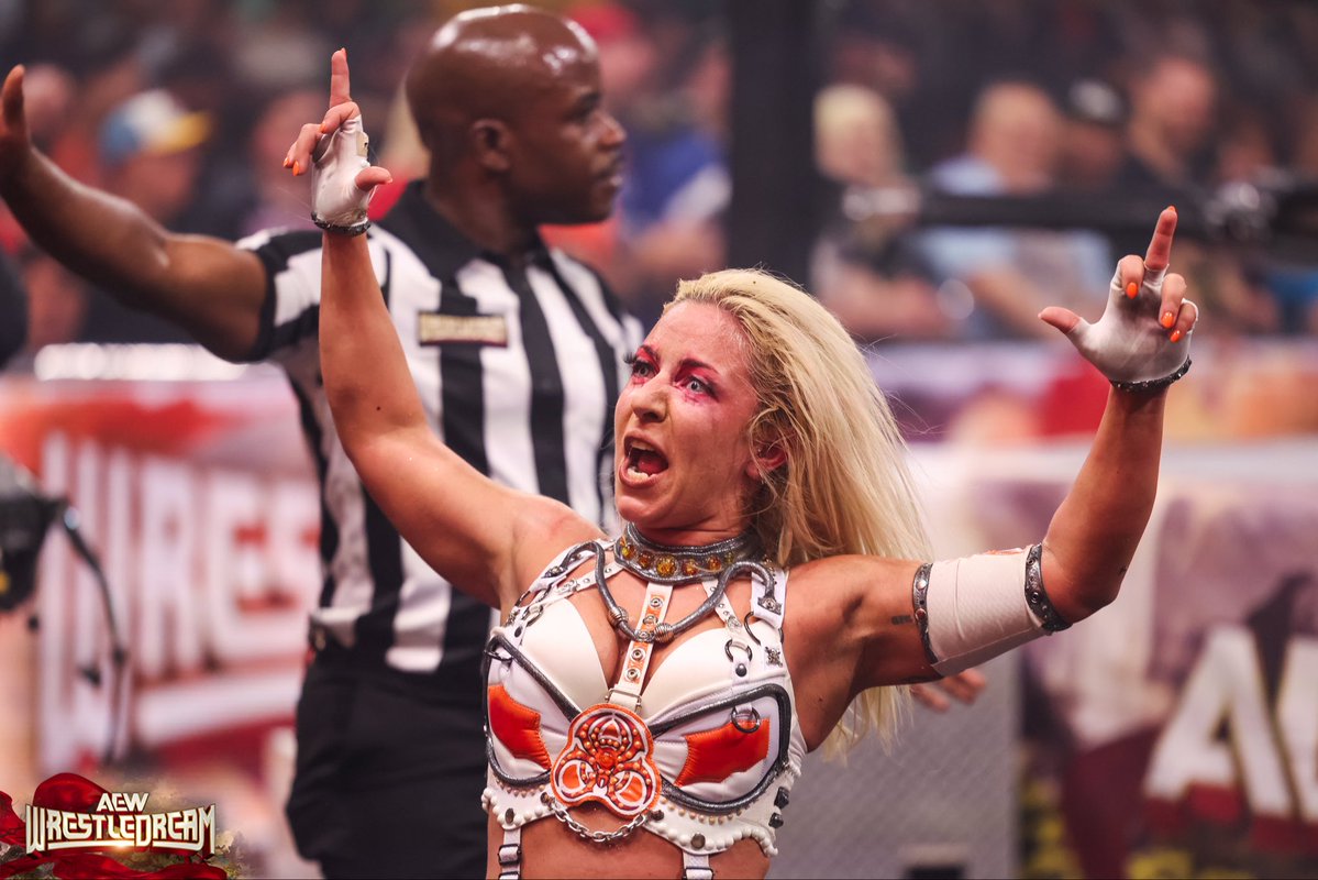 RyanLoco's tweet photo. It was all a WrestleDream || 📸 for @AEW https://t.co/h3cTnw0W8a