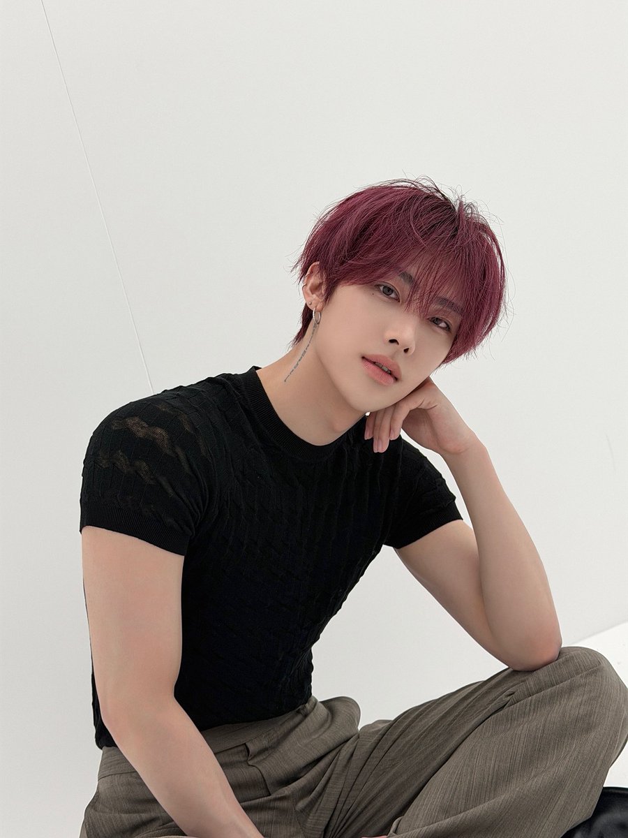 RICKYHOUSETH's tweet photo. (📷) 261018 — Weverse Update with #RICKY

🌧️

🔗 https://t.co/mIFg1q1N8Y

#RICKY #리키 #沈泉锐 #リッキー
#AND2BLE #앤더블 https://t.co/IO3O9wsn7y