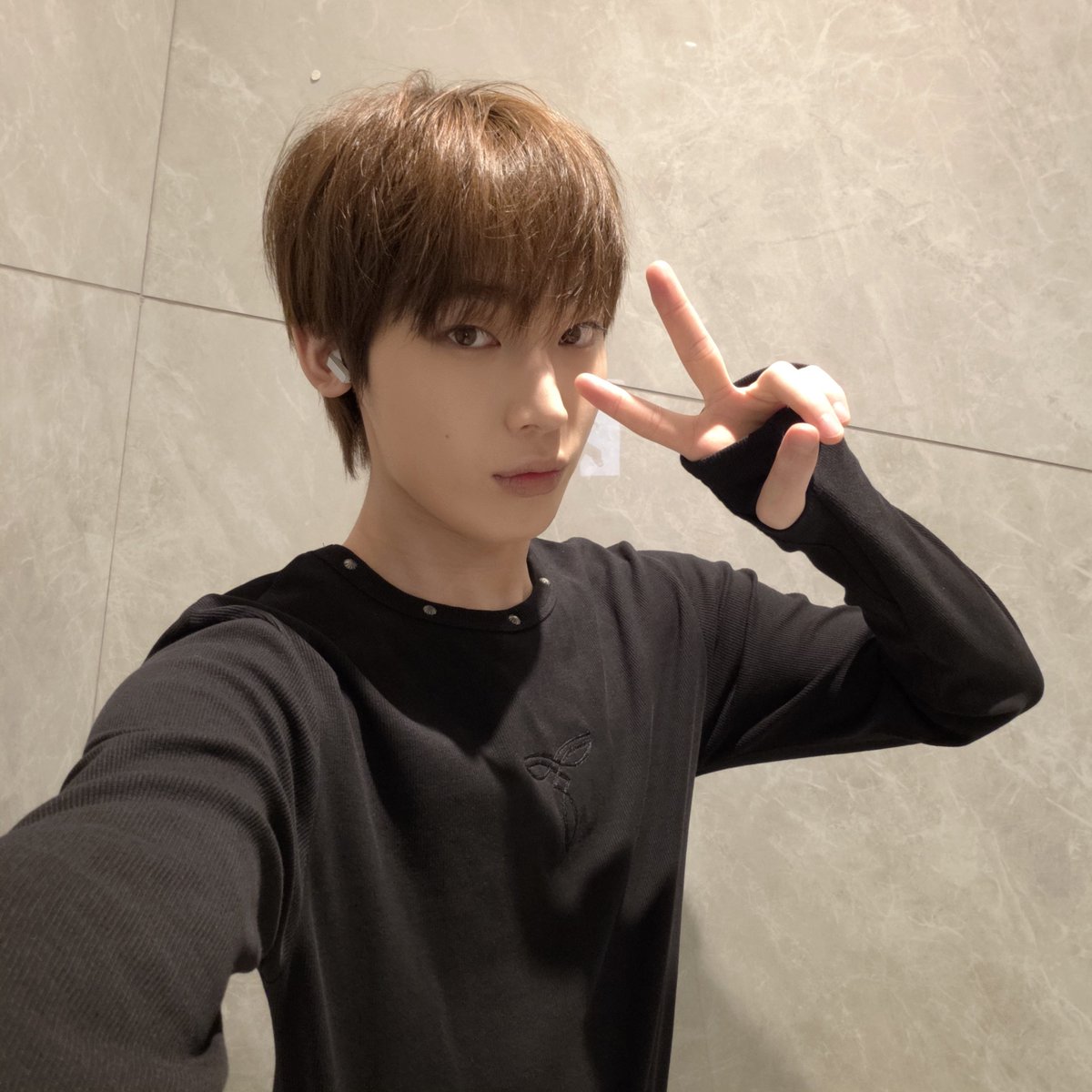 milksunoo0624's tweet photo. 261018 위버스 선우디엠 
#SUNOO #선우 https://t.co/5duhbL7RGV