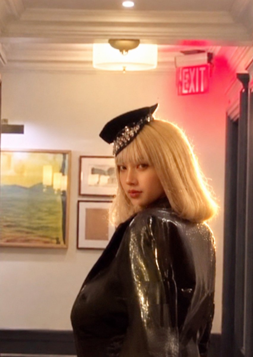vhwlept22's tweet photo. We are ready to get the best music video https://t.co/wsoUVMRtyf