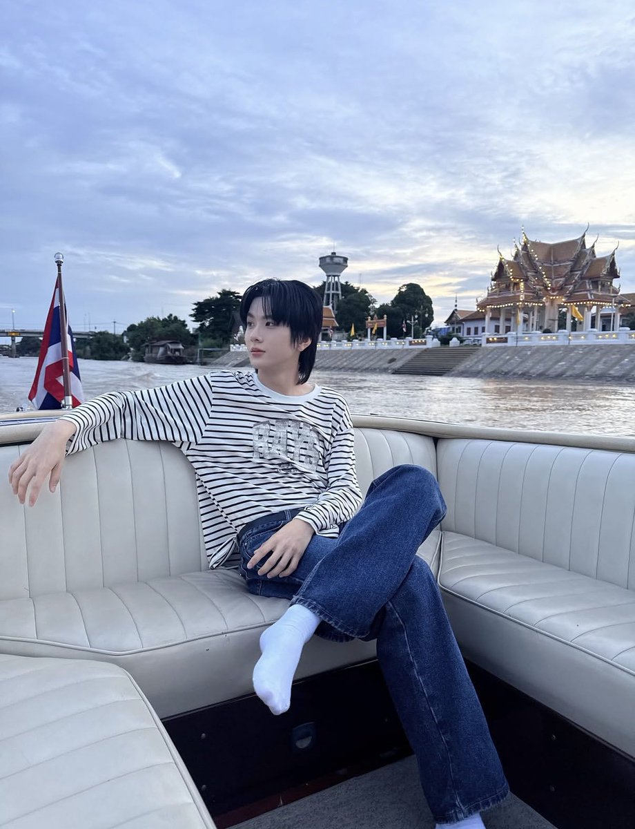 Wynxfluffyn's tweet photo. @savewrg ใครเป็นคนถ่ายรูปคะ เป็นแฟนหรือเปล่า🥺

MR FANBOY CHAPTER 8
#MrFanboyEP8 https://t.co/kgrJ4NbbFr