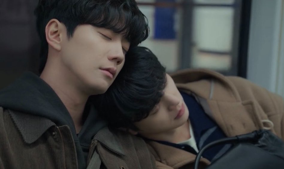 hyuuncha's tweet photo. the toxic yaoi in episode 3 must be studied https://t.co/3muMJNmO9Y