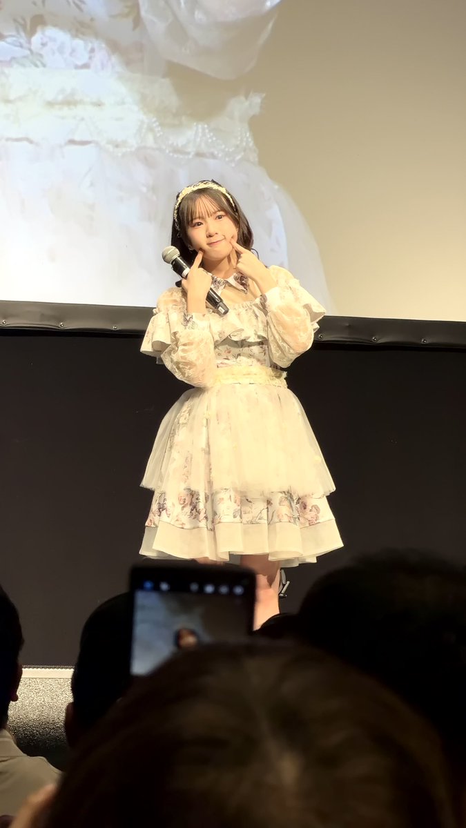 RRRrrr18212's tweet photo. 歌も去年よりめっちゃ上手くなってたしセトリとっても良かった🥹🫶🏻
#橋本恵理子Fanclub2026秋 https://t.co/i2YZU2NaLB