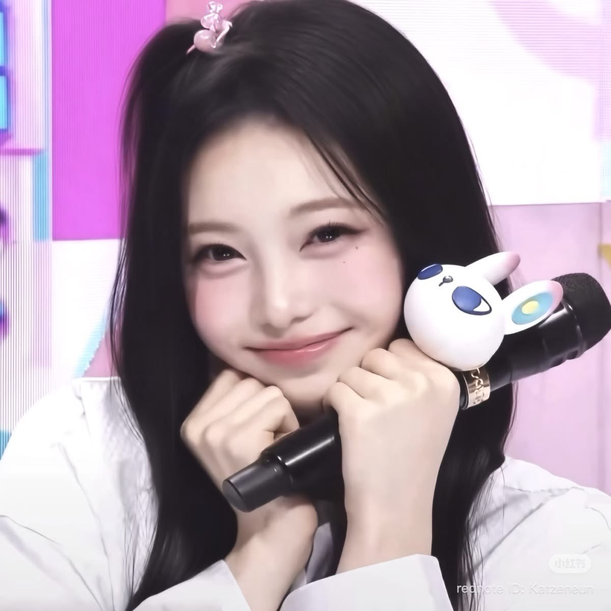 uoejnyz's tweet photo. 토끼상 여돌이 좋다고 말해 https://t.co/ELB7BC1erL