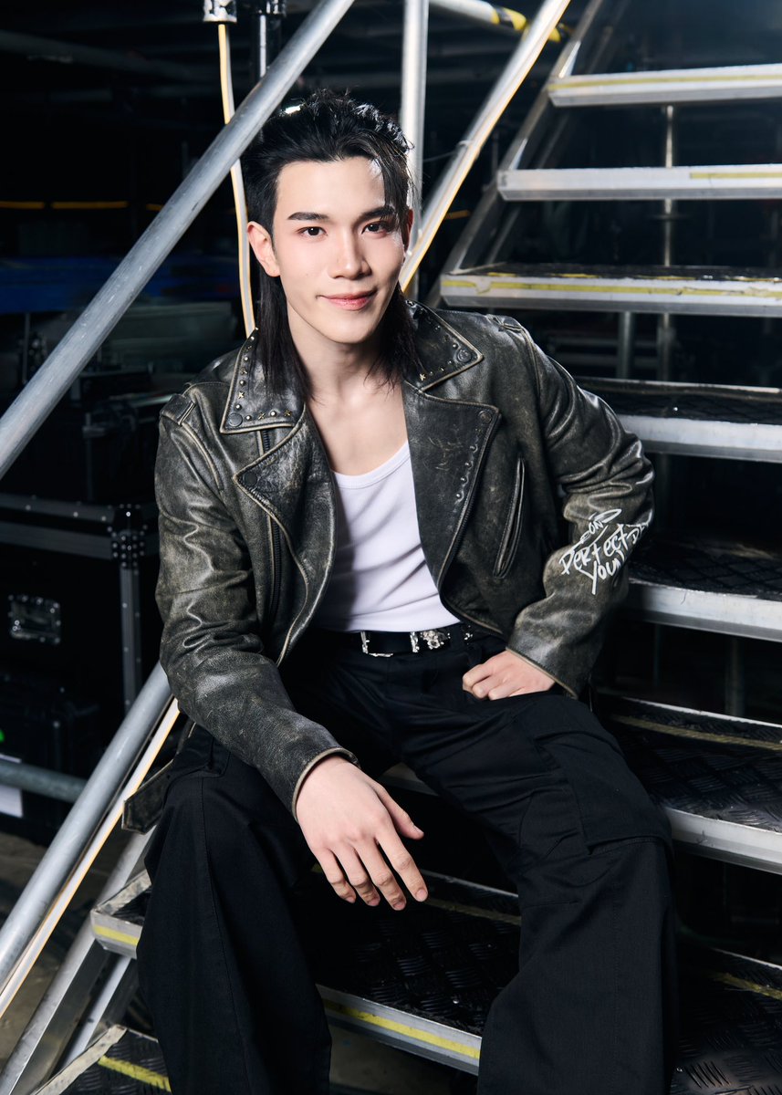 GMMTV's tweet photo. ความหัศจรรย์วันสุดท้ายกำลังจะเริ่มต้น!🤩🙌🏻  #FourthConcertD3

’OH MY FOURTH CONCERT' 🤩🙌🏻

🗓️SEE YOU ON 18 OCTOBER 2026
📍 BITEC LIVE
And worldwide live streaming via TTM LIVE

BUY LIVE STREAMING TICKETS 👉🏻  https://t.co/BhTbE8k1l4 

#FourthConcert
#GMMTV https://t.co/6COW9JLpdQ