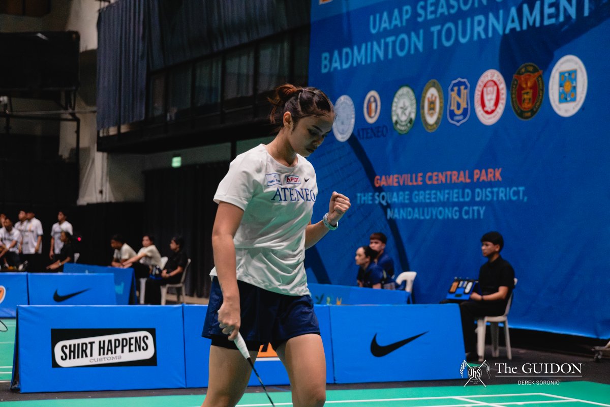 TheGUIDONSports's tweet photo. IN PHOTOS: The Ateneo Women’s Badminton Team continues its winning momentum in UAAP Season 89, overcoming the DLSU Lady Shuttlers, 4-1, to claim its second straight victory today, October 18, at Gameville Central Park.  

Photos by Derek Soronio

#AteneoBadminton
#OneBigFight
#UAAPSeason89