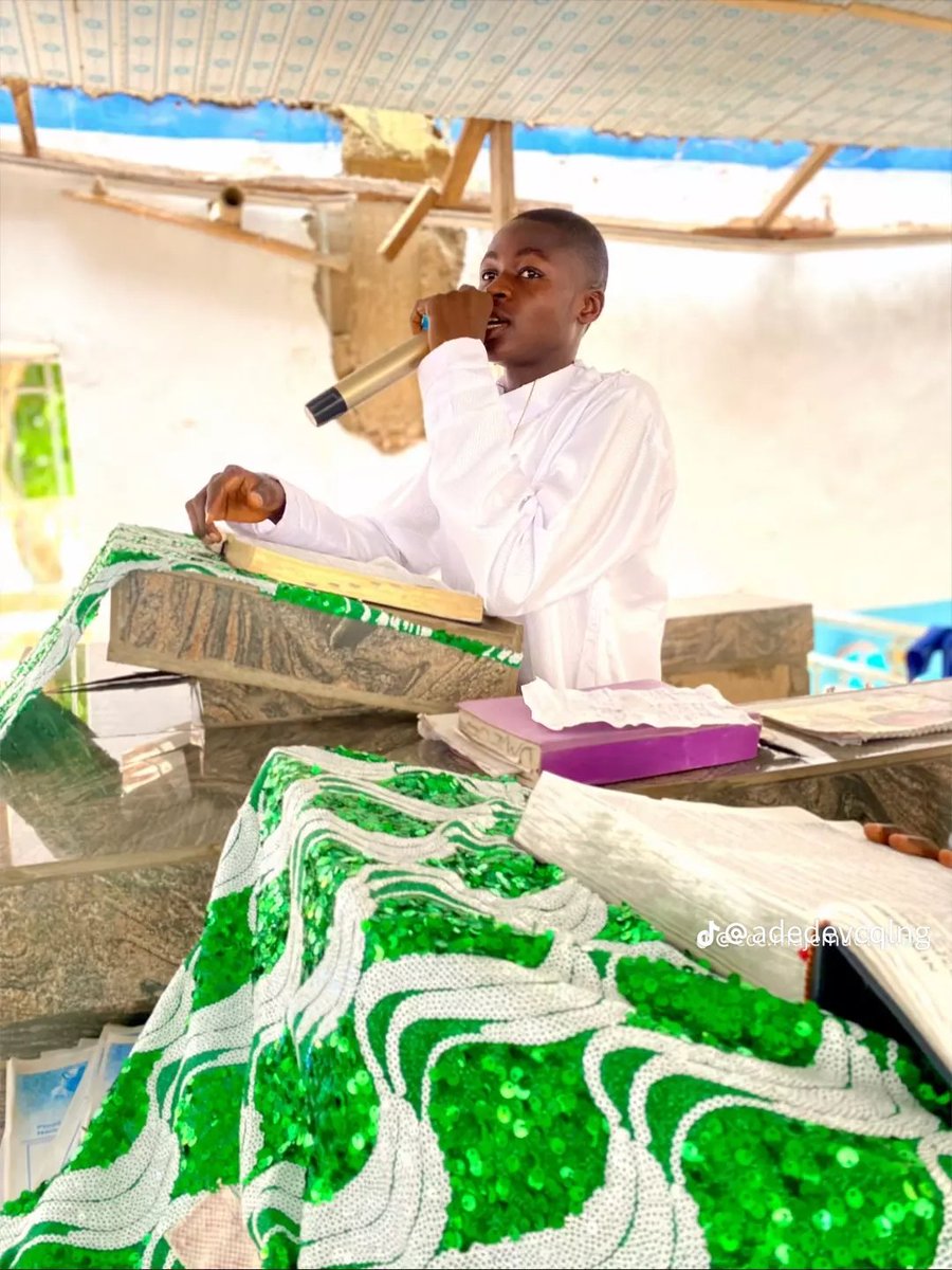 emadey4u's tweet photo. 𝕊𝕠𝕣𝕣𝕪 𝕗𝕠𝕣 𝕥𝕙𝕖 𝕝𝕒𝕥𝕖 𝕡𝕠𝕤𝕥 𝕙𝕒𝕡𝕡𝕪 𝕤𝕦𝕟𝕕𝕒𝕪 𝕘𝕦𝕪𝕤😉🥰 https://t.co/oXESoP8HN3
