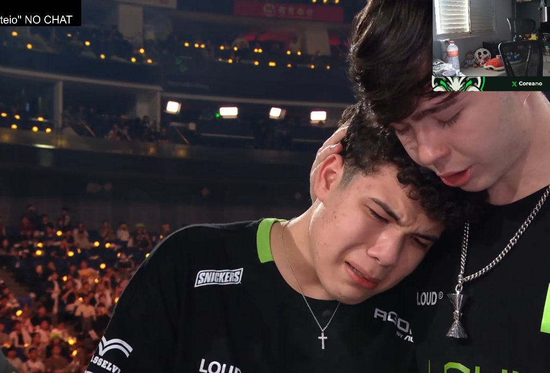 TishaLobato's tweet photo. esse moleque merece O MUNDO

que mente de aço pra conseguir destruir como ele destruiu dos games apesar do luto da mãe

porra essa loud foi a coisa mais linda que eu acompanhei no valorant, to MUITO feliz por cada um desses meninos!!!!
#goLOUD https://t.co/ks12LlSWgg