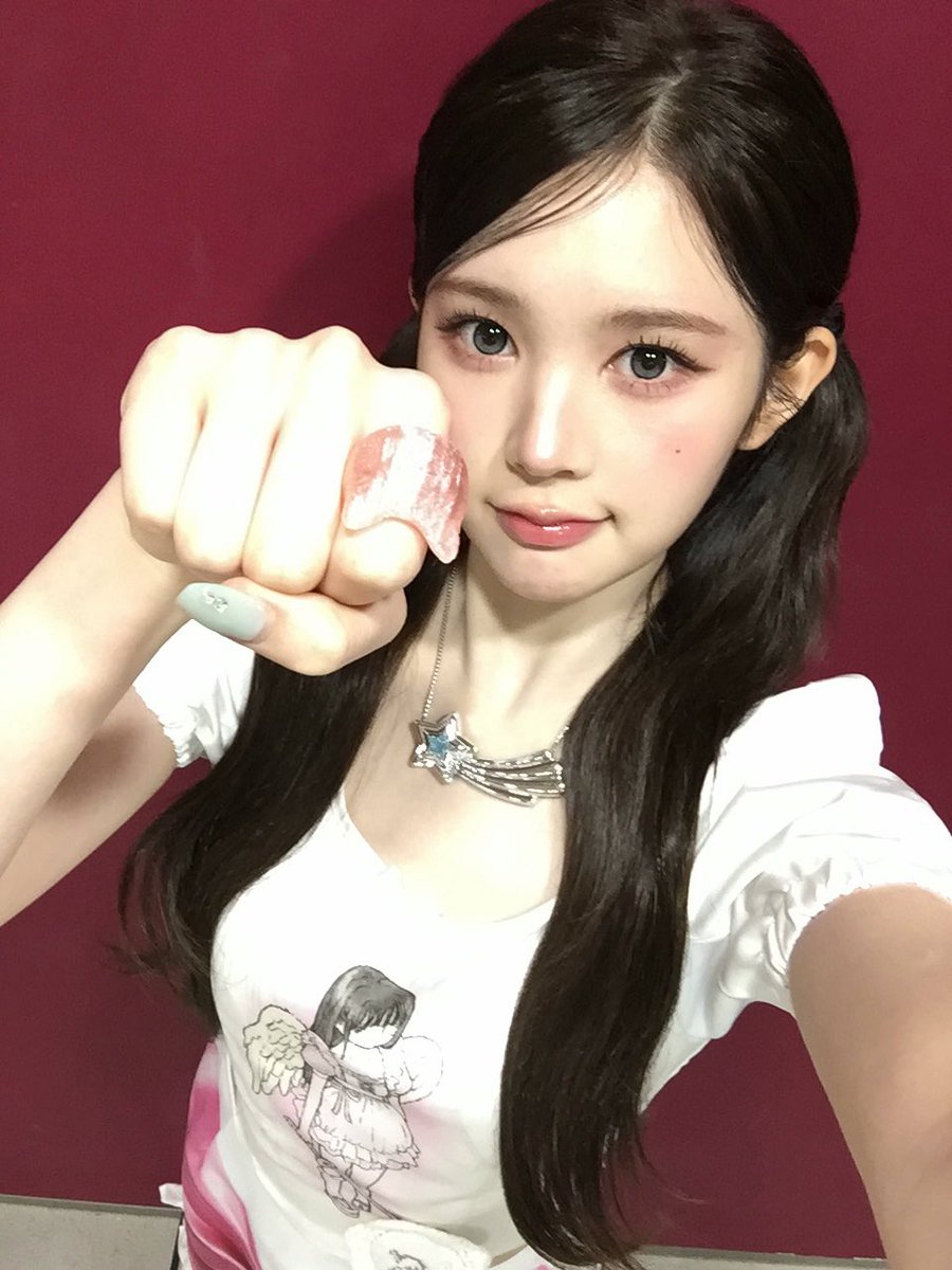 pk4Soong's tweet photo. 사진 넘길 때마다 사랑해 연발 https://t.co/v4bghSWGf1