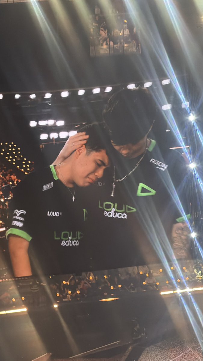 Katealyst's tweet photo. Crying like a baby. GG @LOUDgg you deserved it.

@LOUDgg are the 2026 VALORANT World Champions! https://t.co/mrIInK0Fbt
