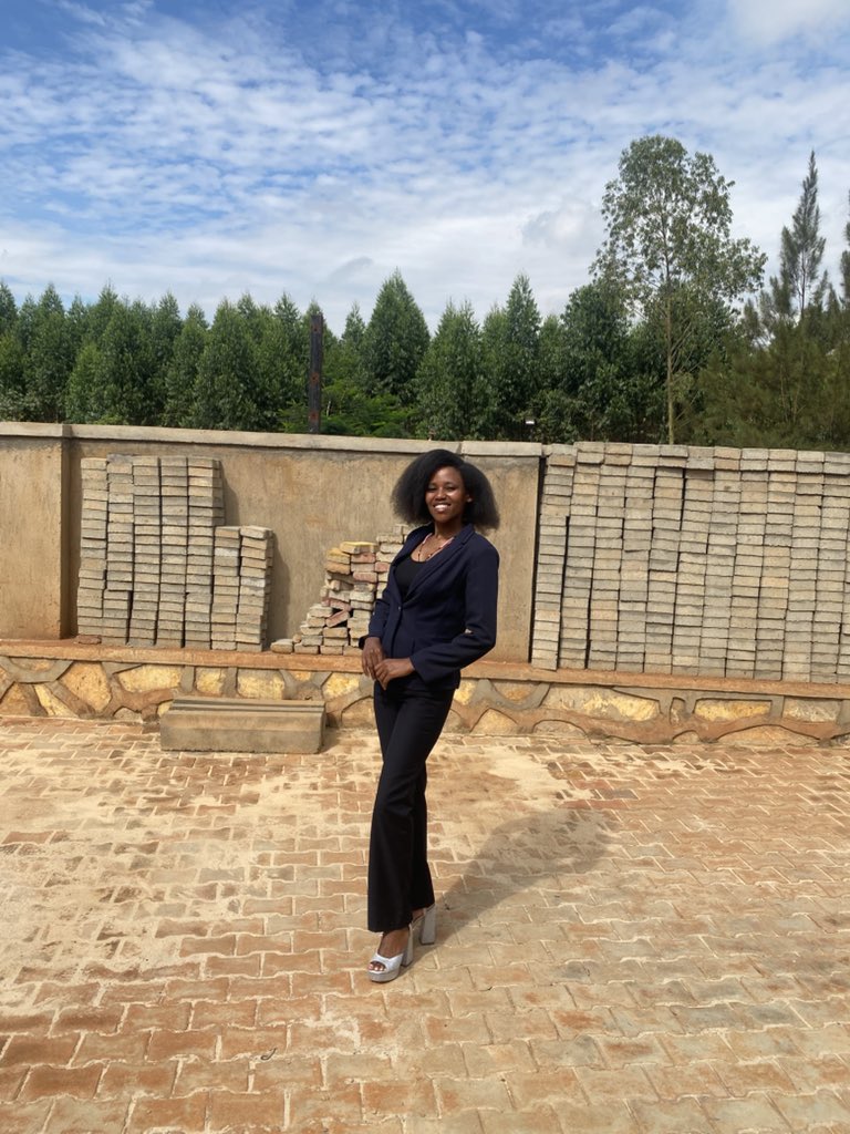 AkankundaPrisc1's tweet photo. Thank you to everyone who is voting for me, am really humbled and yes we are still continuing vote until 24th midday , @martinayebare5 @misscitizenint @Esau_Matsiko @DisanKusiima https://t.co/7PJilTd3VP