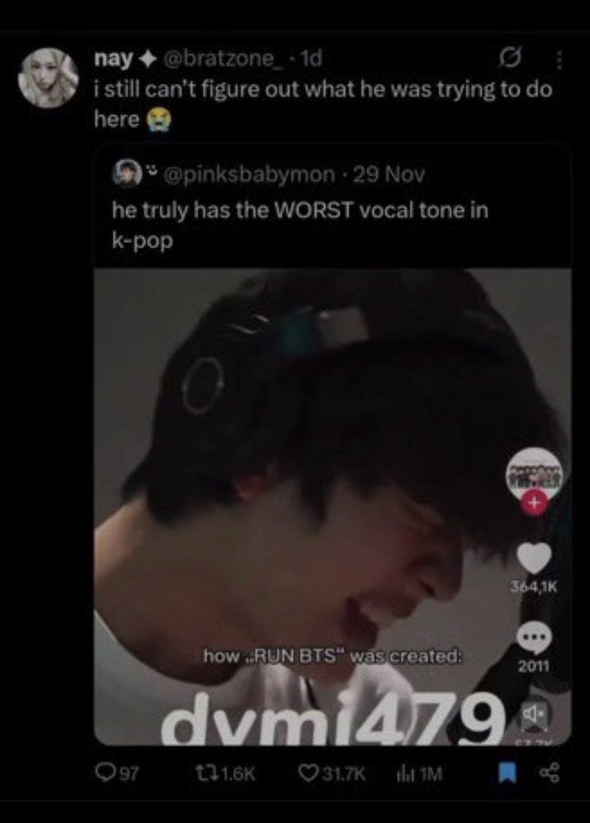 libraldols's tweet photo. @justxr07 @GavDanchez girl you're talking about hagjin he literally gets dragged for his awful voice???😭 https://t.co/R9RXiyVeFl