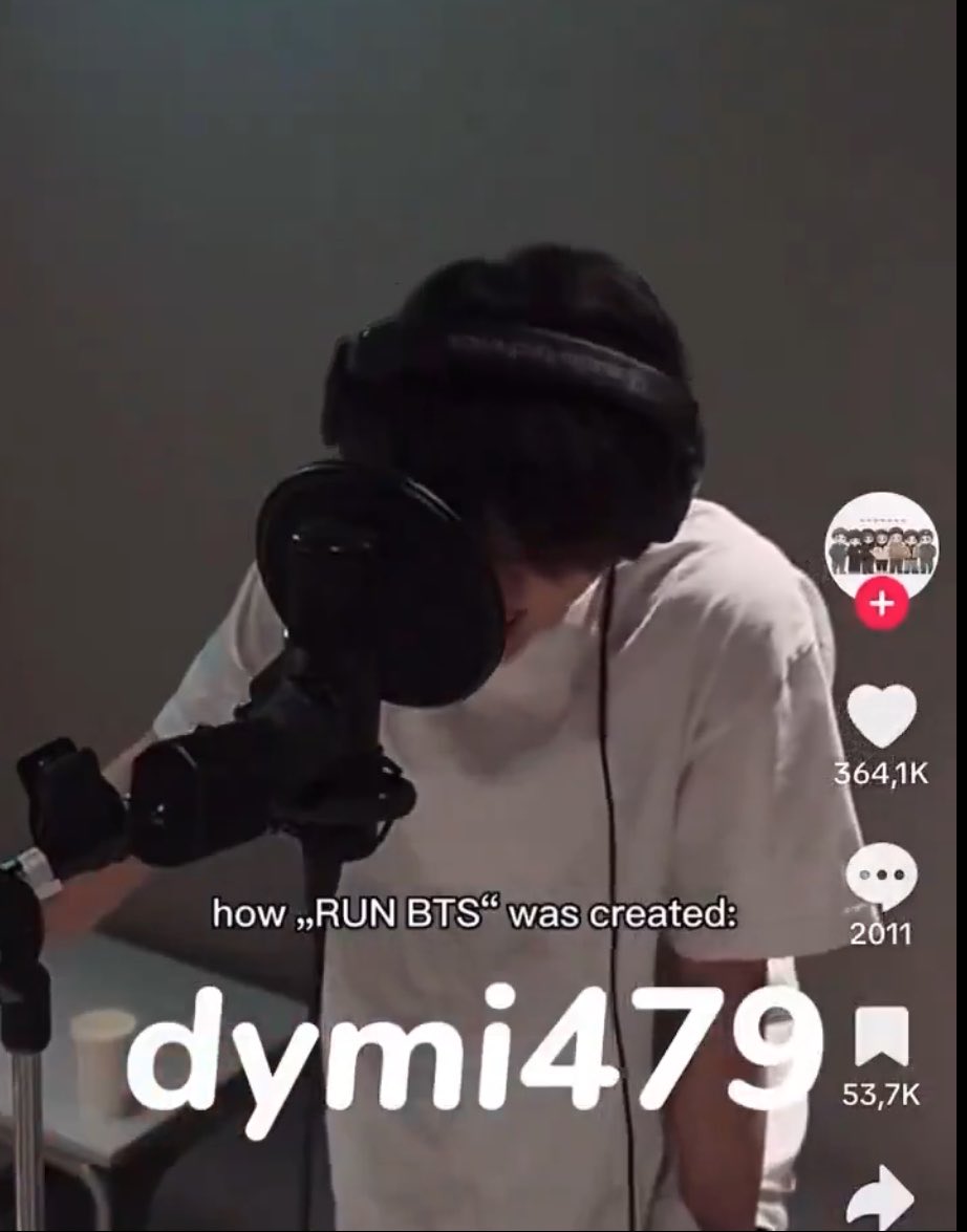 libraldols's tweet photo. @justxr07 @GavDanchez girl you're talking about hagjin he literally gets dragged for his awful voice???😭 https://t.co/R9RXiyVeFl