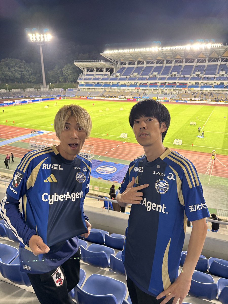nito_junya's tweet photo. 『天空の城 野津田』第二章 🏰
FC町田ゼルビア3-0 アビスパ福岡

ゼルビア勝利おめでとうございます⚡️✨🎉

帰りは鶴川駅まで歩き🚶‍♀️🪽🚶🪽

#FC町田ゼルビア #zelvia
#ものまね両翼 https://t.co/xqw2fYTh66