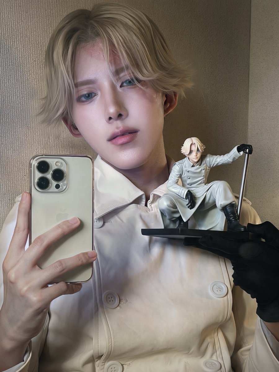 EVAzo_cos's tweet photo. いぬぴー誕生日おめでとう~！
素敵フィギュアと共にお祝いだ🐶

#PR https://t.co/kCV6nZxUoR