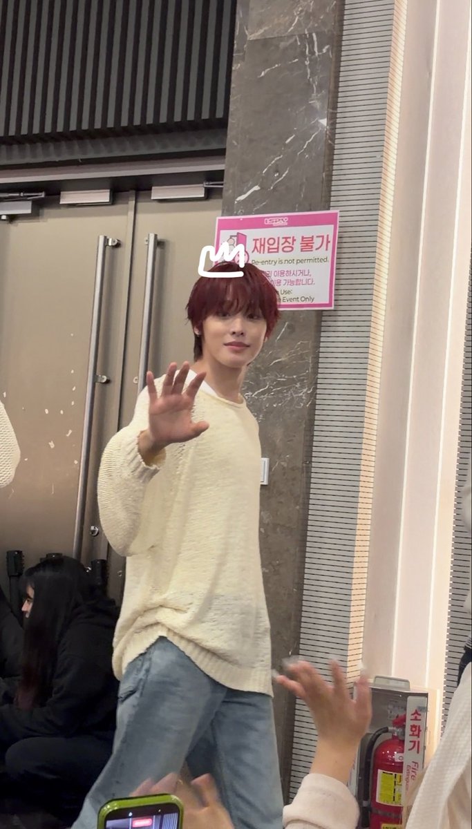 dearyoriku's tweet photo. ♥️후쿠이왕자님리쿠♥️ https://t.co/hqYzZQpNNG