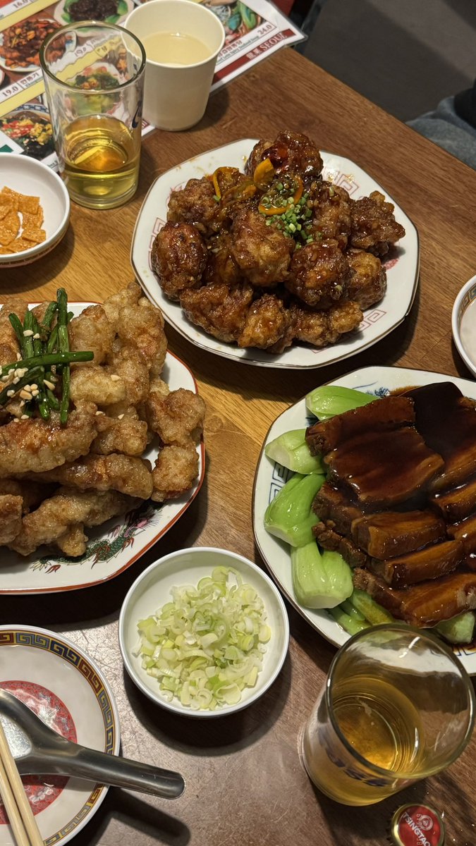 chvchu__'s tweet photo. 엄청난 중식 맛집 발견 .........
근데 이제 동파육보다 탕수육이 더 맛있는 🍶😵💗 https://t.co/rYibspNwg2