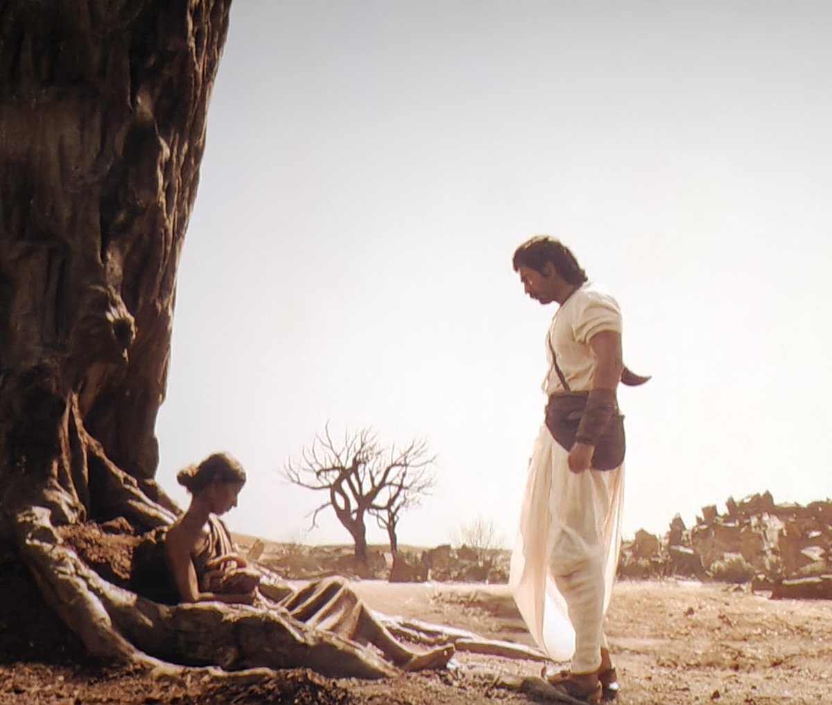 Freaky_Vk's tweet photo. Naa life lo intha disturbing scene eppudu chudaledu 😢

#Ranabaali 🔥 https://t.co/OHCjAVLlHF