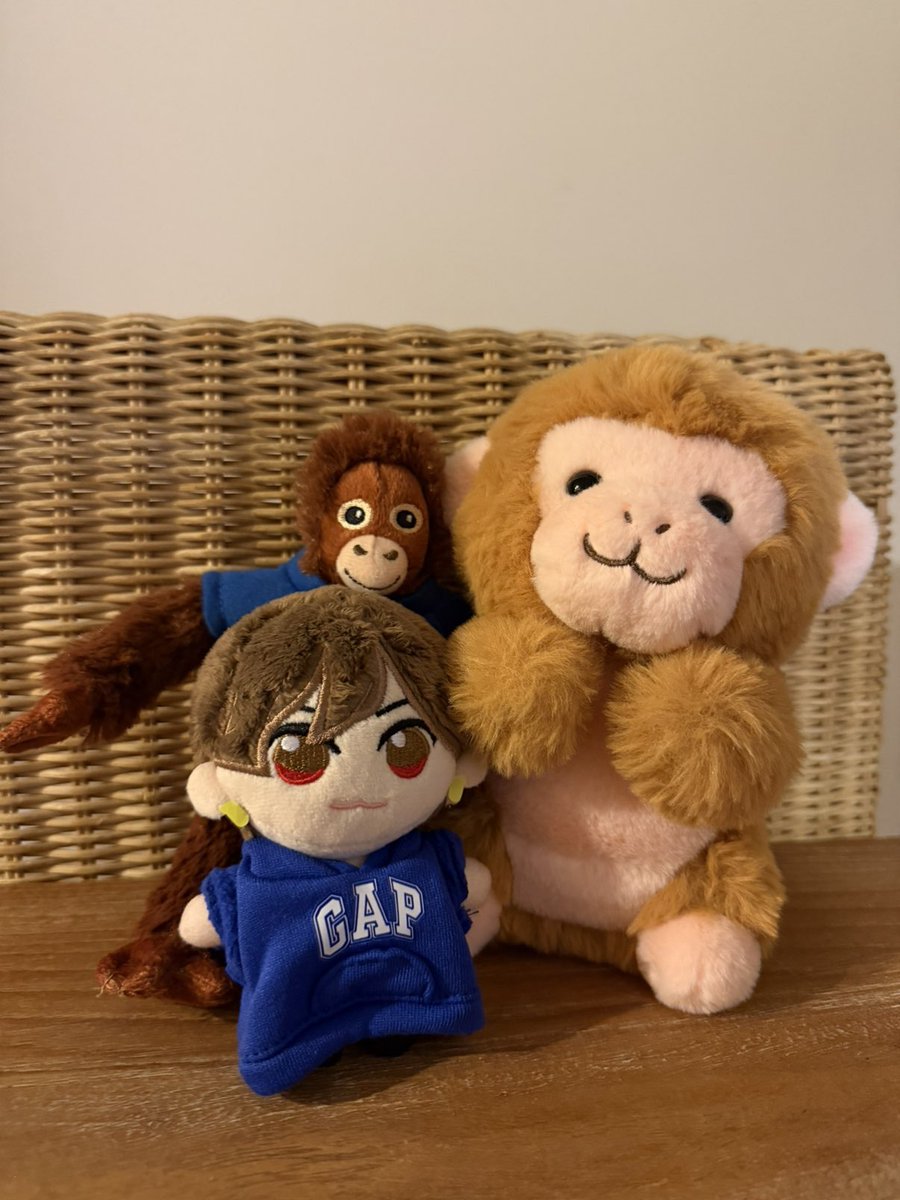 abcz_official's tweet photo. オランママとパンチと俺。

はし https://t.co/3yRW5bSmI8