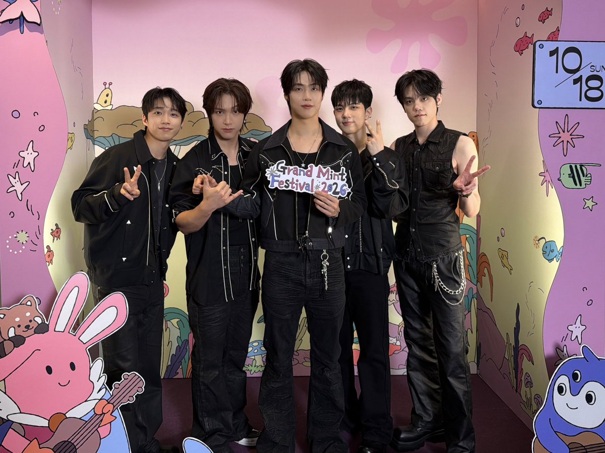 NFlyingofficial's tweet photo. [📸] Grand Mint Festival 2026

#NFlying #엔플라잉 #Still #잔불 https://t.co/JmeJJyhbwQ