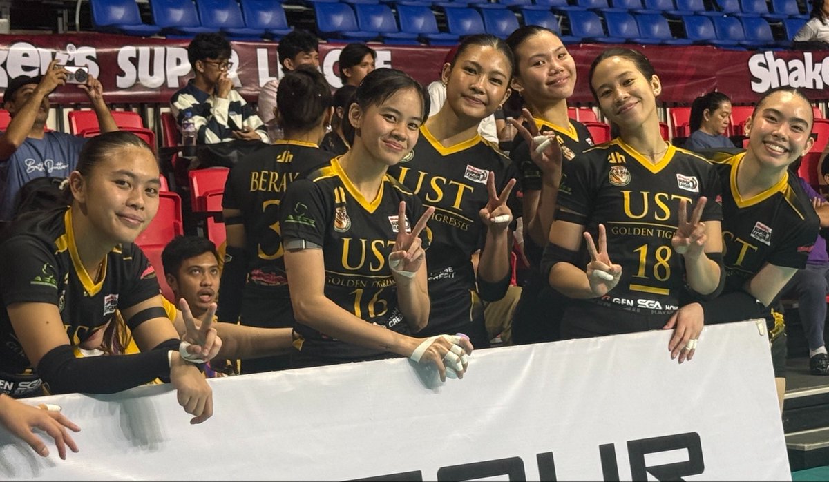 espanadapitan's tweet photo. Hi girls! 🐯

© LiveScoresPH https://t.co/6mjcrczLeP