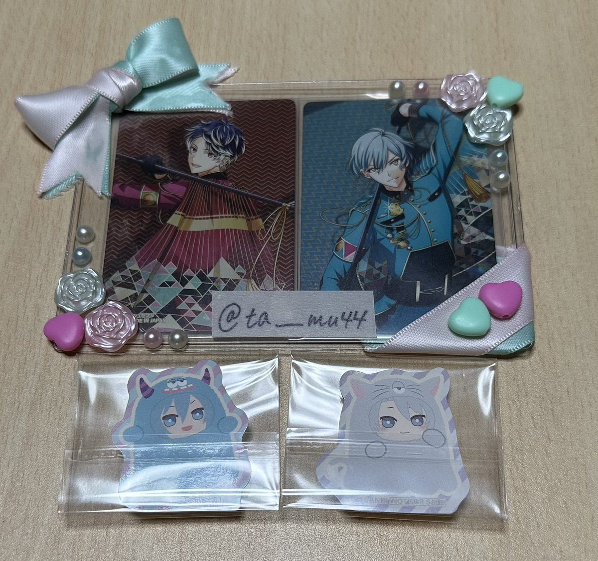 ta___mu44's tweet photo. 【交換】 アイナナ モフハロ 特典 ダイカットステッカー

＜譲＞
環、楽
＜求＞
悠＞虎於(悠決まり次第)

＊郵送希望

検索からもお気軽にお声掛け下さい
よろしくお願いいたします https://t.co/rMI94YeDlJ