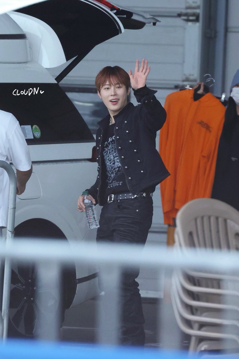 cloudn_hsw's tweet photo. @gooreumseng #하성운 #HASUNGWOON https://t.co/qJcGEbcDiW