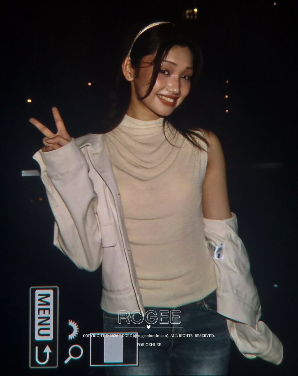 rogeedominican's tweet photo. 261018 Pretty Princess 👸 

#GEHLEE #GEHLEEDANGCA https://t.co/6m053rYyAB