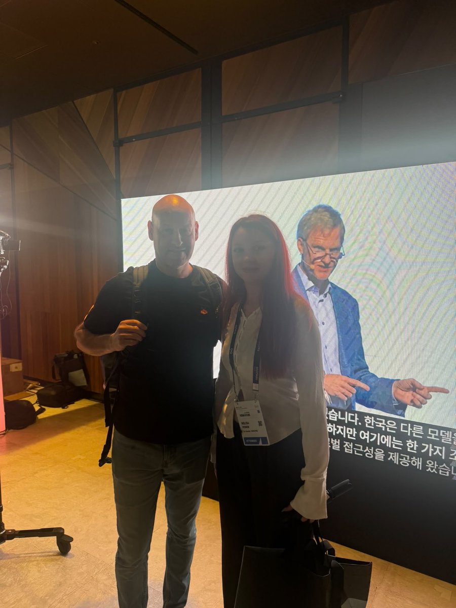 melissaonchain's tweet photo. I know it’s been a while, but my mind is still at KBW 2026 in Seoul. @kbwofficial 

One of the greatest privileges of my career is getting to meet and exchange ideas with people I once admired from afar, watching their interviews from my couch.

Meeting @nottjmiller , @ethereumJoseph , @keoneHD and so many other incredible people in person was truly an honor.

Sometimes I still can't believe that my work has brought me these opportunities. Feeling incredibly grateful to be doing what I love and experiencing moments like these.

And Korea, I LOVE YOU!!! 🇰🇷❤️

Until the next event! 

#KBW2026 #KoreaBlockchainWeek #Web3