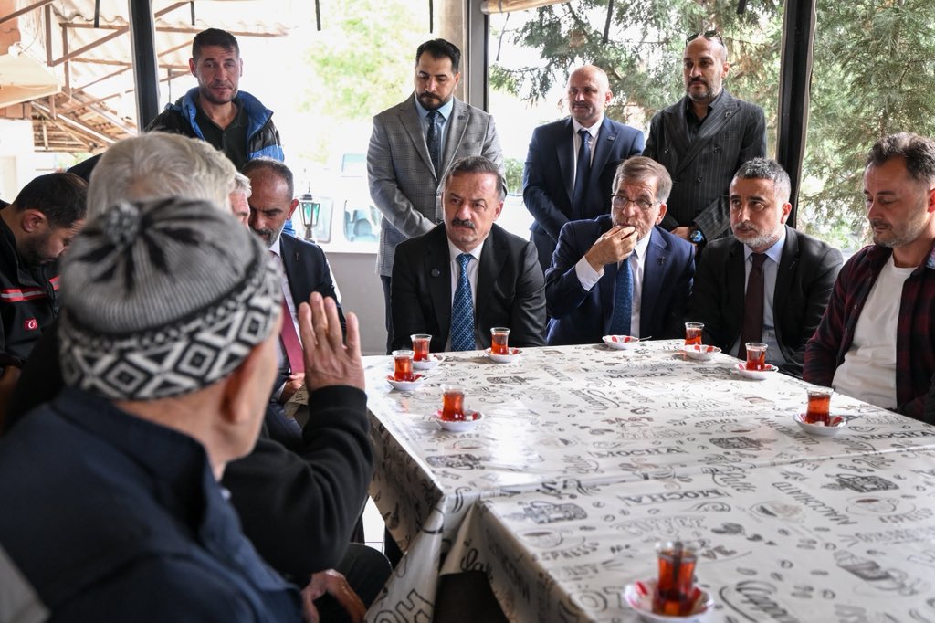 anahtarparti's tweet photo. Sakarya’da selden etkilenen vatandaşlarımızı ziyaret ettik…

Genel Başkanımız Sayın Yavuz Ağıralioğlu, Sakarya’da selden etkilenen bölgeleri ziyaret ederek vatandaşlarımızla bir araya geldi, yaşanan felaketin ardından geçmiş olsun dileklerini iletti. https://t.co/m9n9WzgNvk