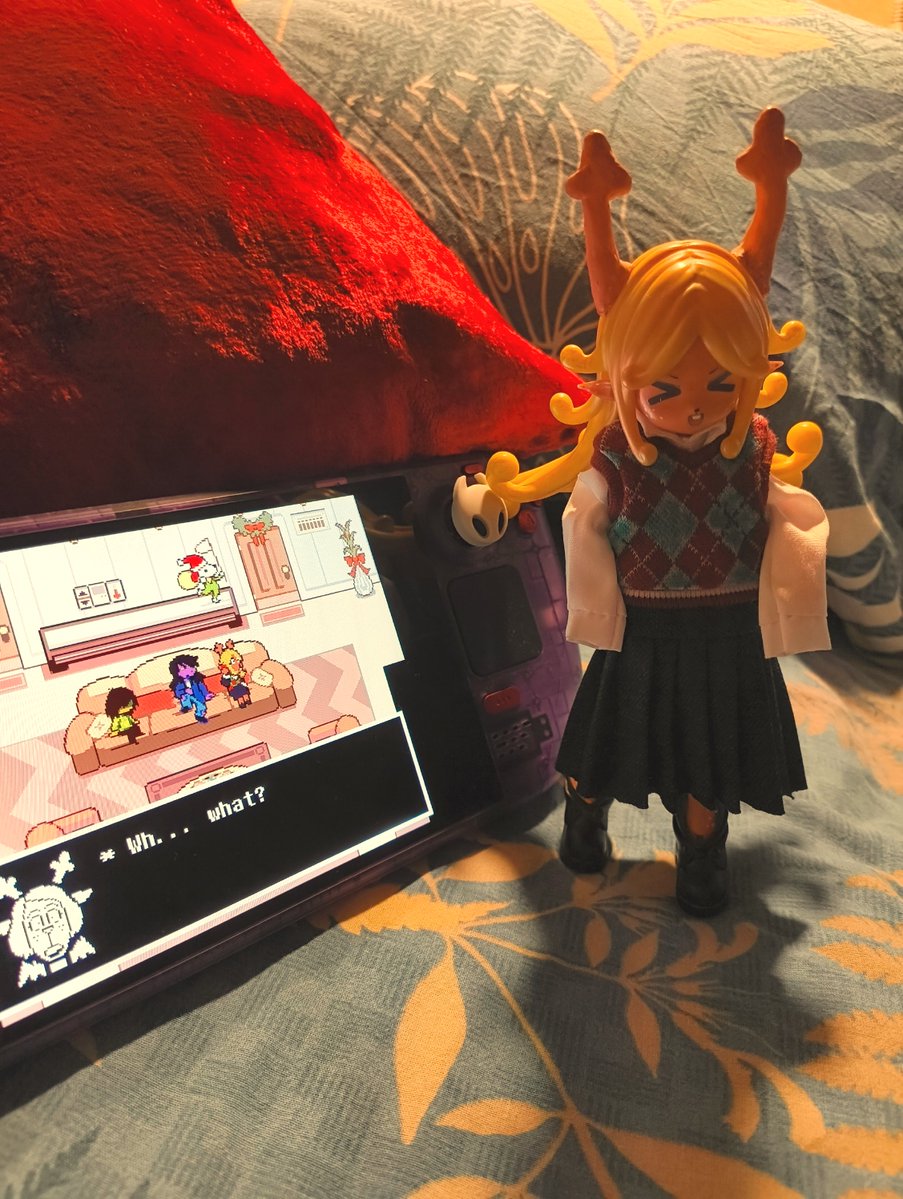 ALEXpixate's tweet photo. made a noelle doll too! https://t.co/bfnujYlX4A