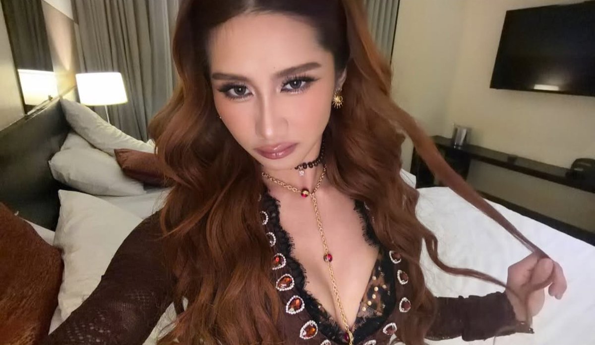 HailyFan's tweet photo. ang ganda ni sheena jusko 😍 https://t.co/fk0GDLSj34
