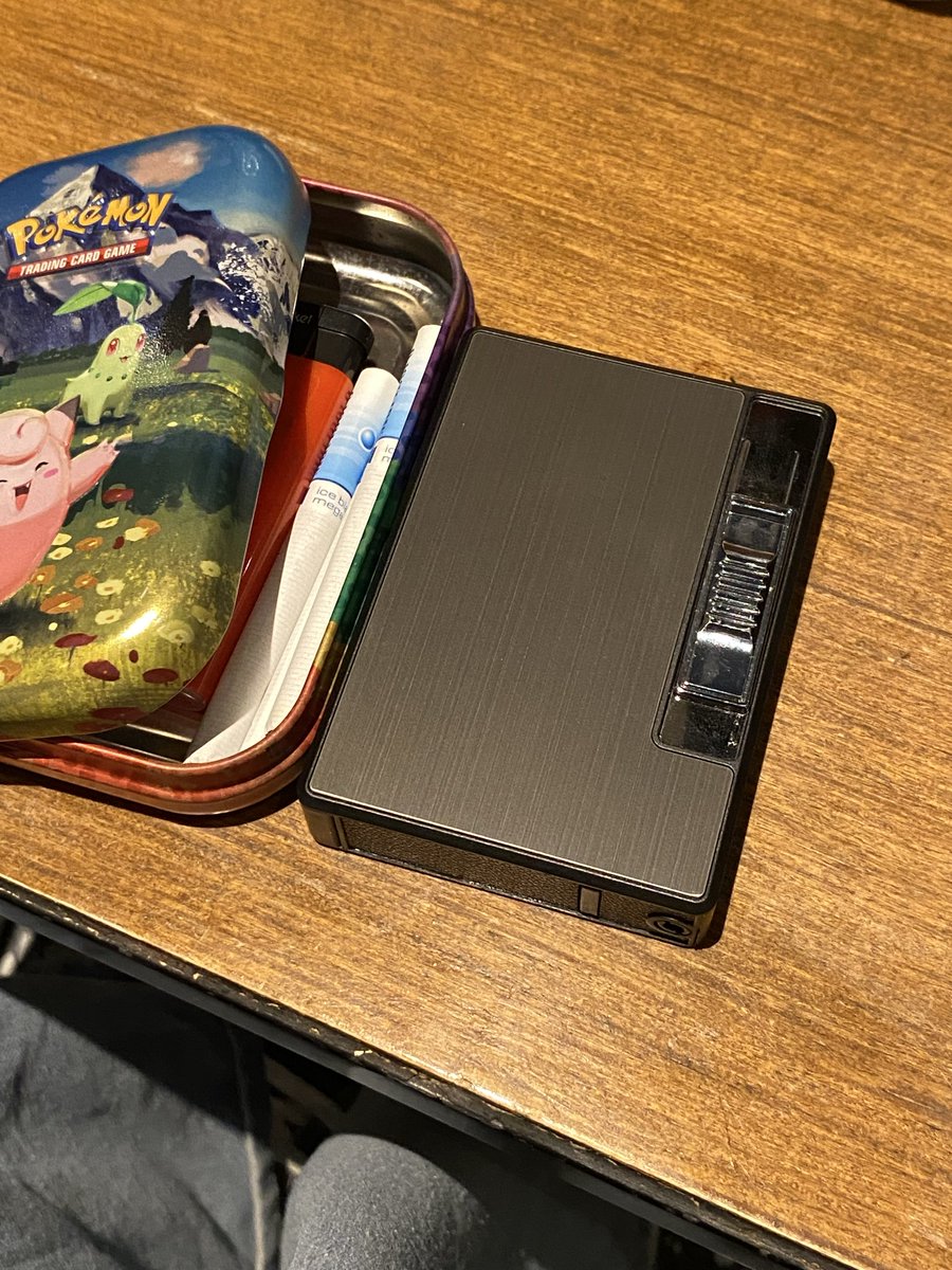 lianpbl's tweet photo. saying goodbye to my pokemon case 🫪🫪 #yositwt https://t.co/XjckOGBt7x