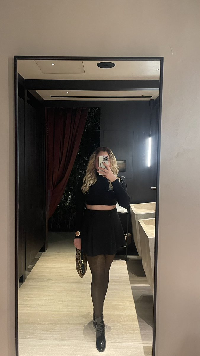 queendnzli's tweet photo. #denizli 
🖤✨ https://t.co/pWgwTufkhQ