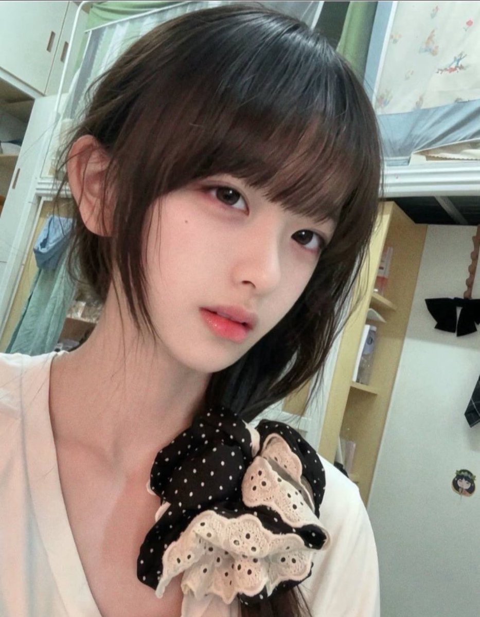 kimberly24sd2's tweet photo. 在当一次宠粉博主叭

有人要锐评我的福吗

1：看福    2：看🐻

Luo照  实况！！,看了别说黑就行！！ https://t.co/oB2xkWlaA3
