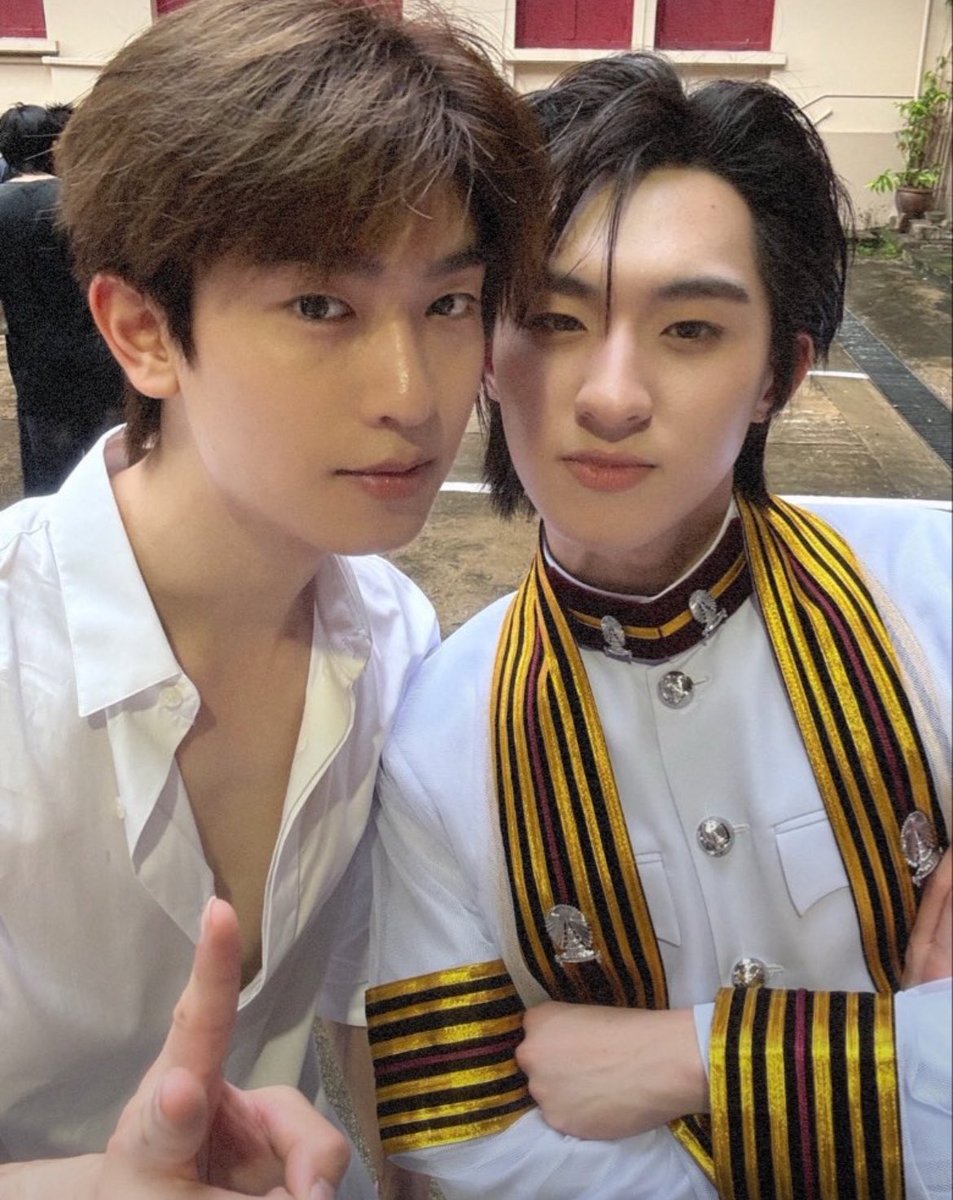 baethojiro's tweet photo. คนอื่นได้ Get A จากจุฬา เเต่เด็กชายก้องภพได้ Get ABC จากตี๋อินเตอร์ https://t.co/TztX4nYqip