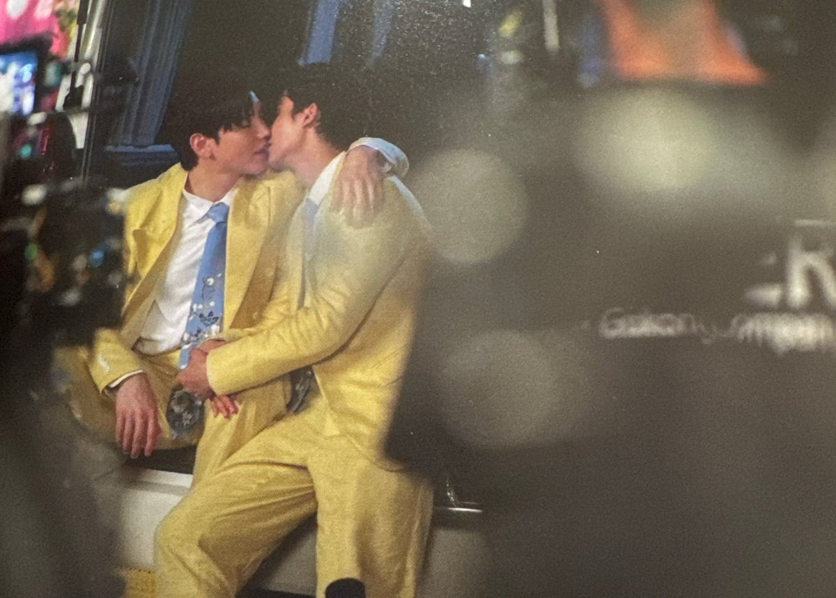 itstaynew's tweet photo. these are in the photo book too 🤧 https://t.co/6pNmXX7MKm