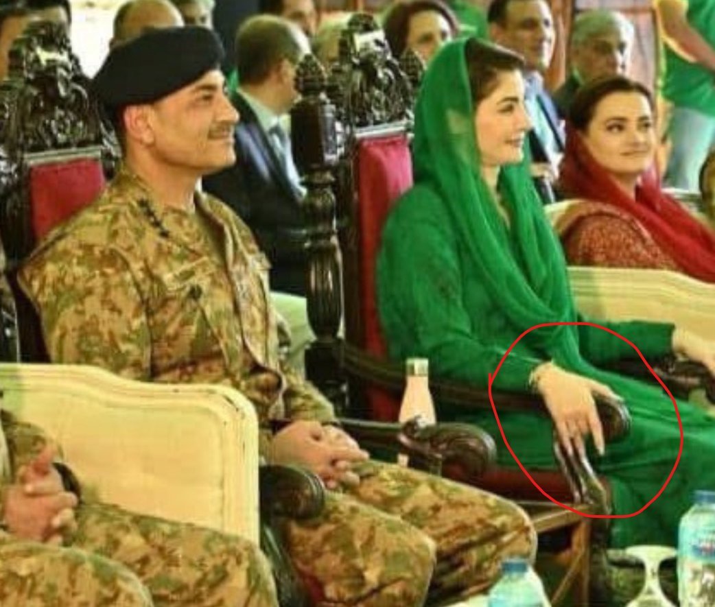 Abdullah_1PTI's tweet photo. @RajputOkara او  رنڈی کے بچے مجھے عمران خان صاحب سے پیار ھے میں اور تیری نہ کسی بھانجی نہ تیری بہن کا واقف ھوں 
پاکستان کی تاریخ میں آج تک کسی صوبے کا وزیراعلی آرمی چیف سے اسطرح ملاقات پر ملاقات نہی کرتا

سمجھ تو گیا ھے لیکن تم میں غیرت ھو تو سچ بولے گا https://t.co/z8mLjJuB4e