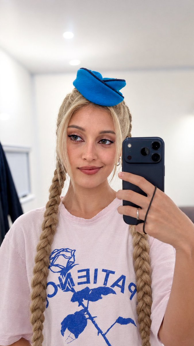 koreanoli's tweet photo. Mel Jarnson as Cammy 🩵 https://t.co/JDOzHYTW6R