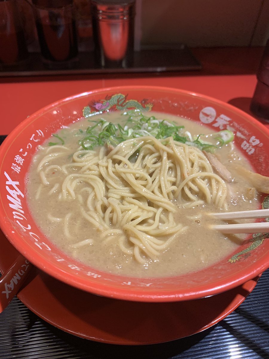 yynight's tweet photo. 怒りのこってりMAX
でも店員さんのレベルも味も💧

滋賀県　行く店がなくなってきたな( ´Д`)y━･~~ https://t.co/pINPzkbHTf