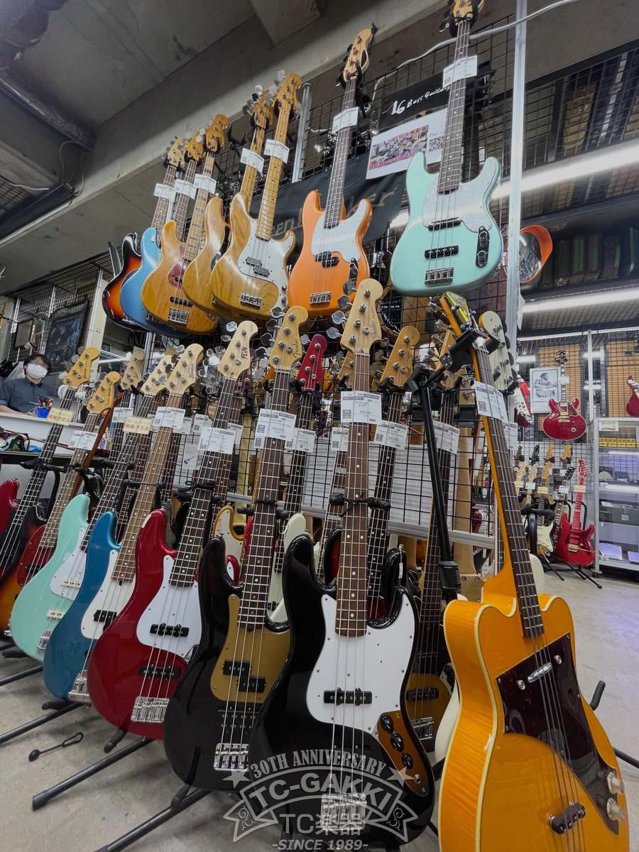 tcgakki02's tweet photo. TC Gakki is a 0-minute walk from Shin-Okubo Station on the JR Yamanote Line.
It’s just one stop from Shinjuku Station, so even visitors coming from far away can easily stop by!
The tax-free process is simple! It takes just 5 minutes♪
https://t.co/T7z3ds333M https://t.co/iJA57wpmwG