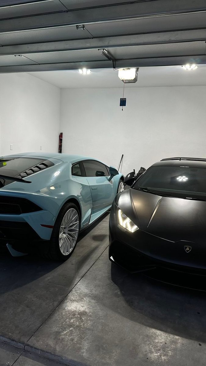 Auto_Porn's tweet photo. double trouble https://t.co/DGq27FXzeQ