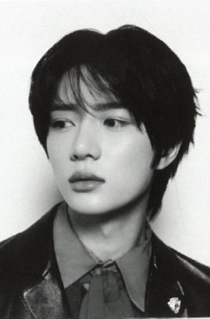 913kkyu's tweet photo. this is one sickening face card like who even looks like this https://t.co/tj3pWogaYT