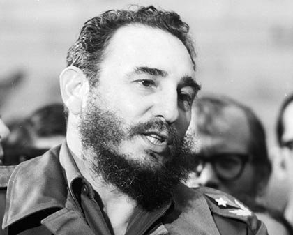AbelPrieto11's tweet photo. Fidel sobre México 
"¿Dónde habríamos podido nosotros organizarnos si no hubiese existido México? Allí nos organizamos, d allí partimos. Pero ntro fuerte sentimiento d amistad y cariño x México no se basa solo en la historia pasada, sino tbién en la historia presente."  (1980) https://t.co/jqZmPIkSkL